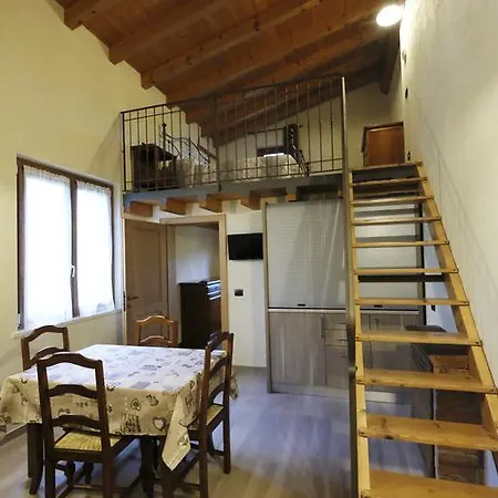 Corte Di Tosina Farm stay Monzambano