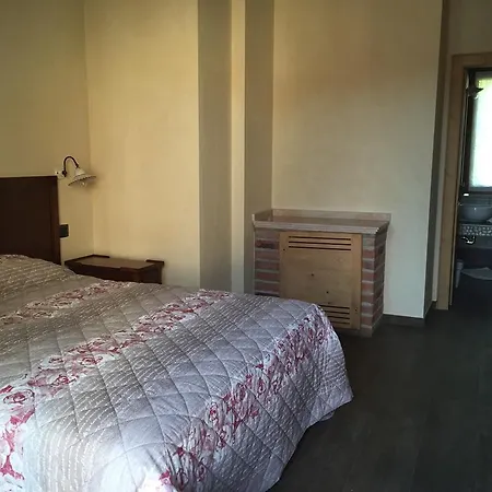 Corte Di Tosina Farm stay Monzambano